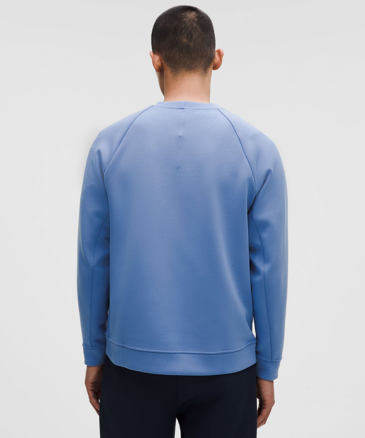Smooth Spacer Classic-Fit Crew