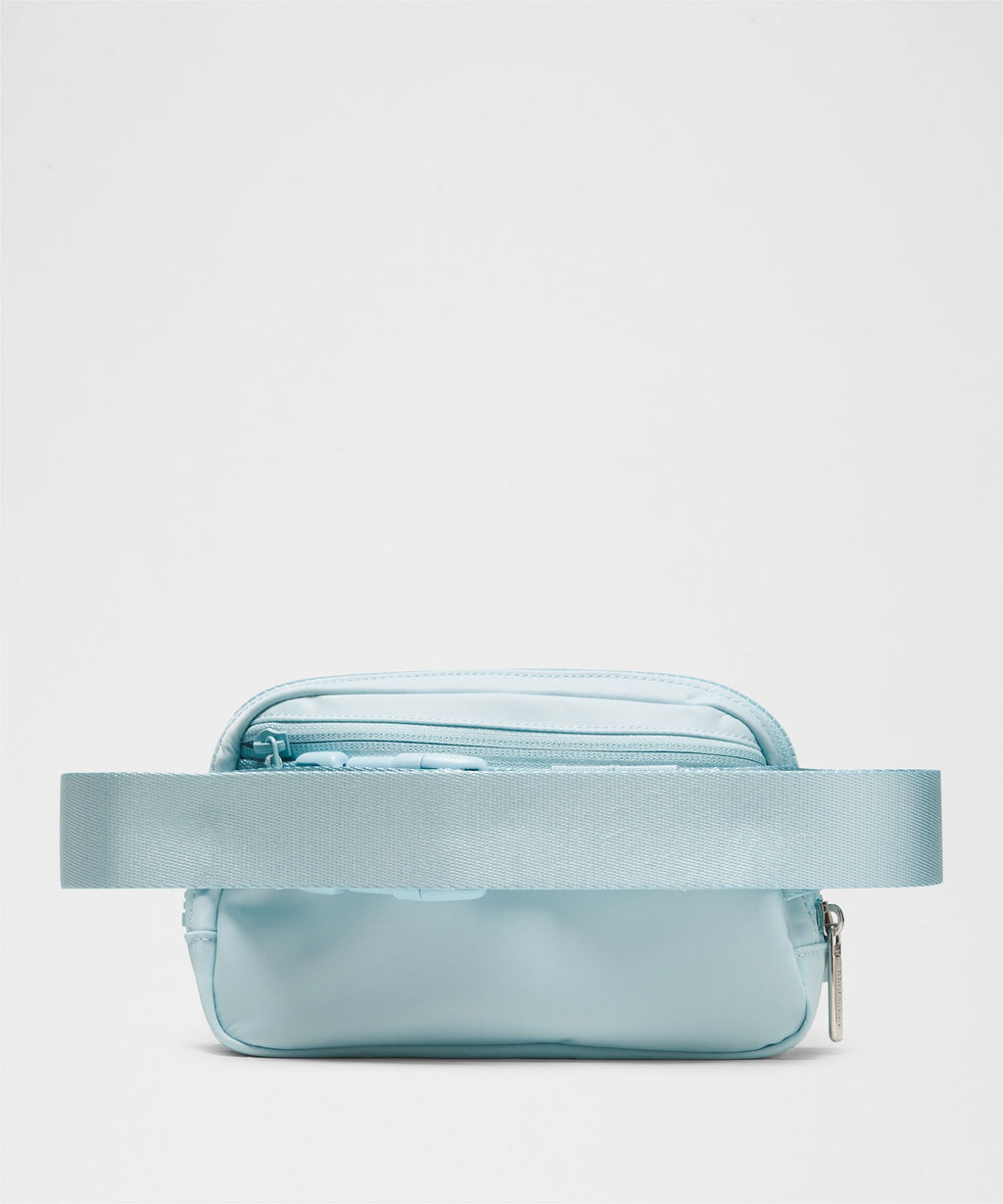 Everywhere Belt Bag 1L