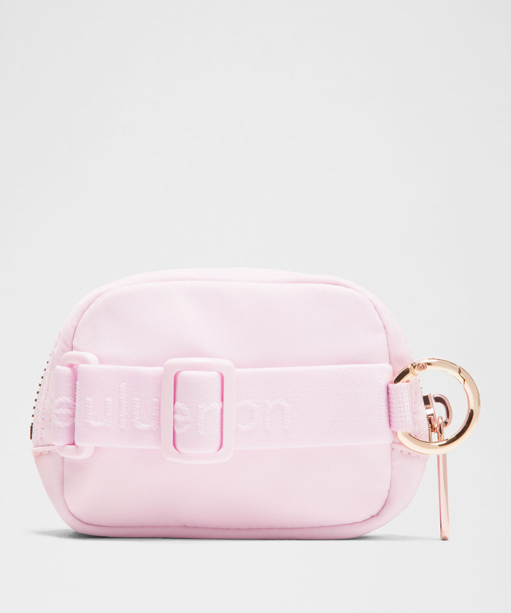 Everywhere Belt Bag Nano