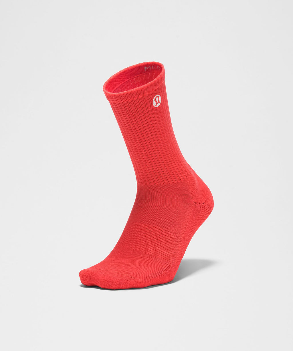 Unisex Daily Essential Crew Socks
