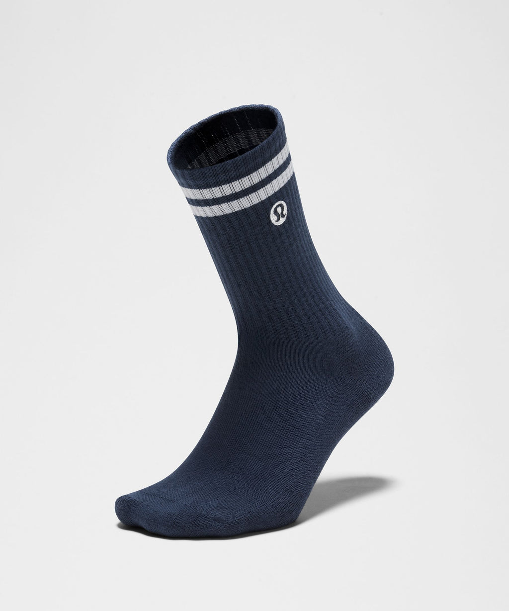 Unisex Daily Essential Crew SocksStripe