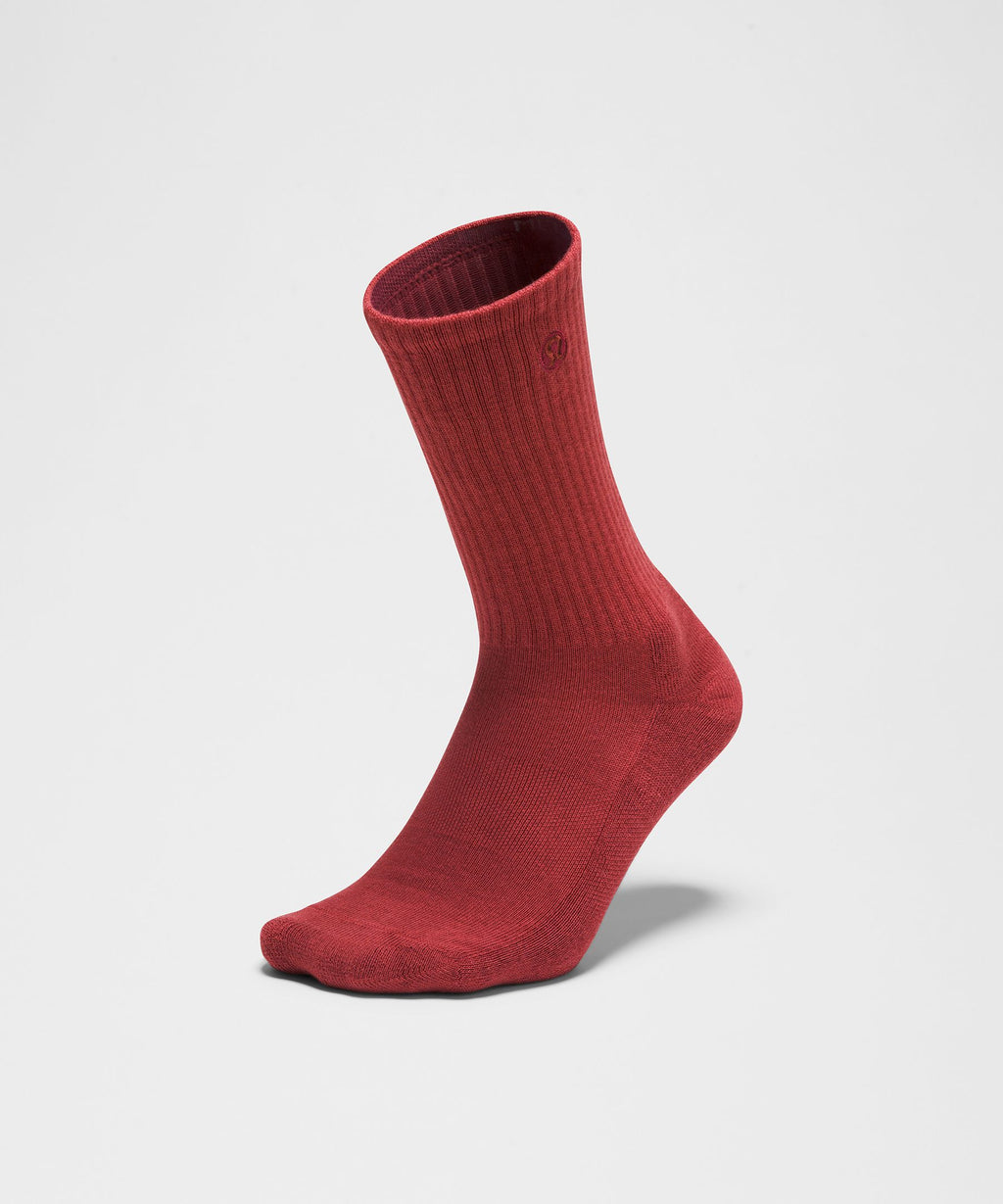 Unisex Daily Essential Crew Socks