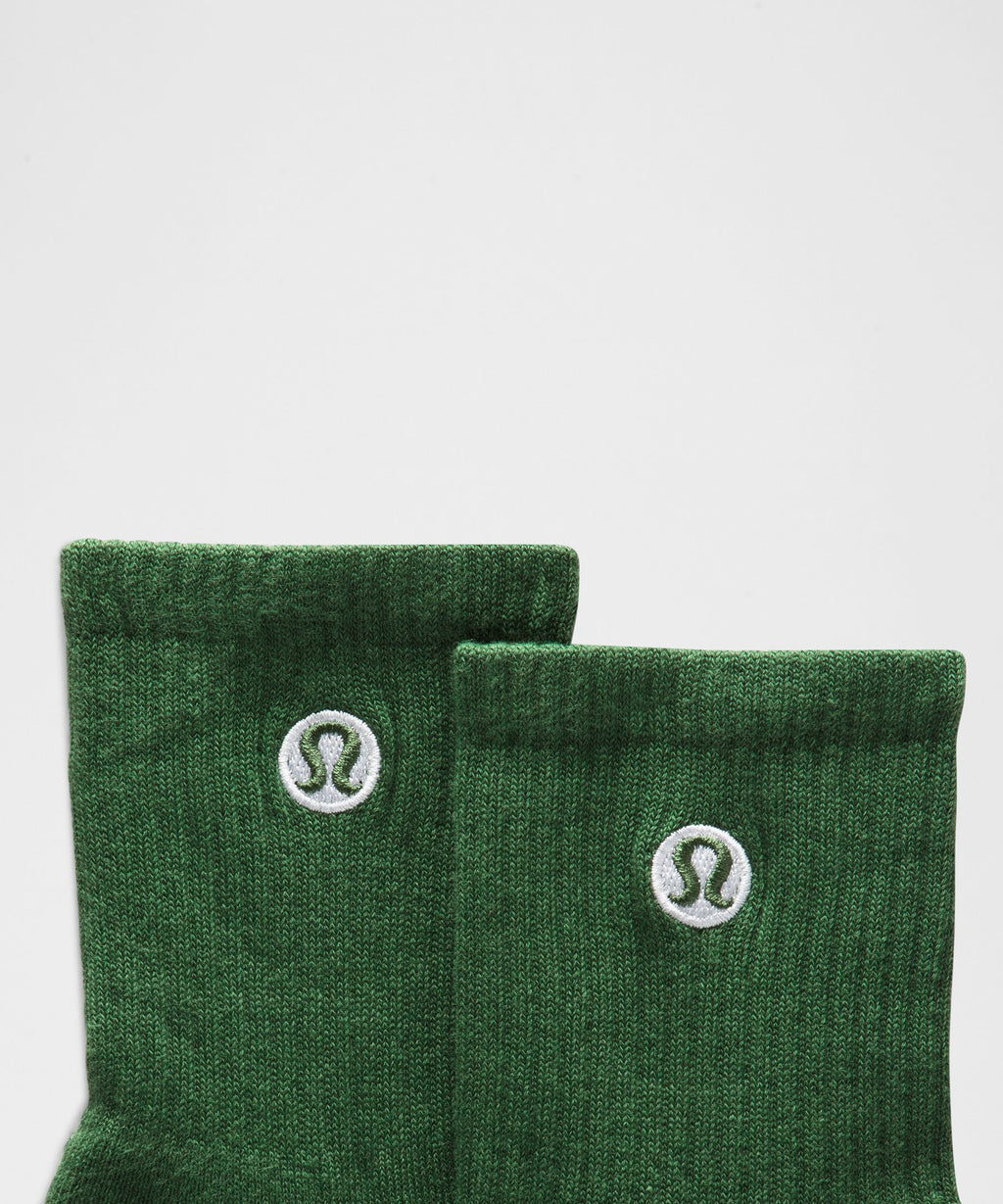 Unisex Daily Essential Quarter Socks