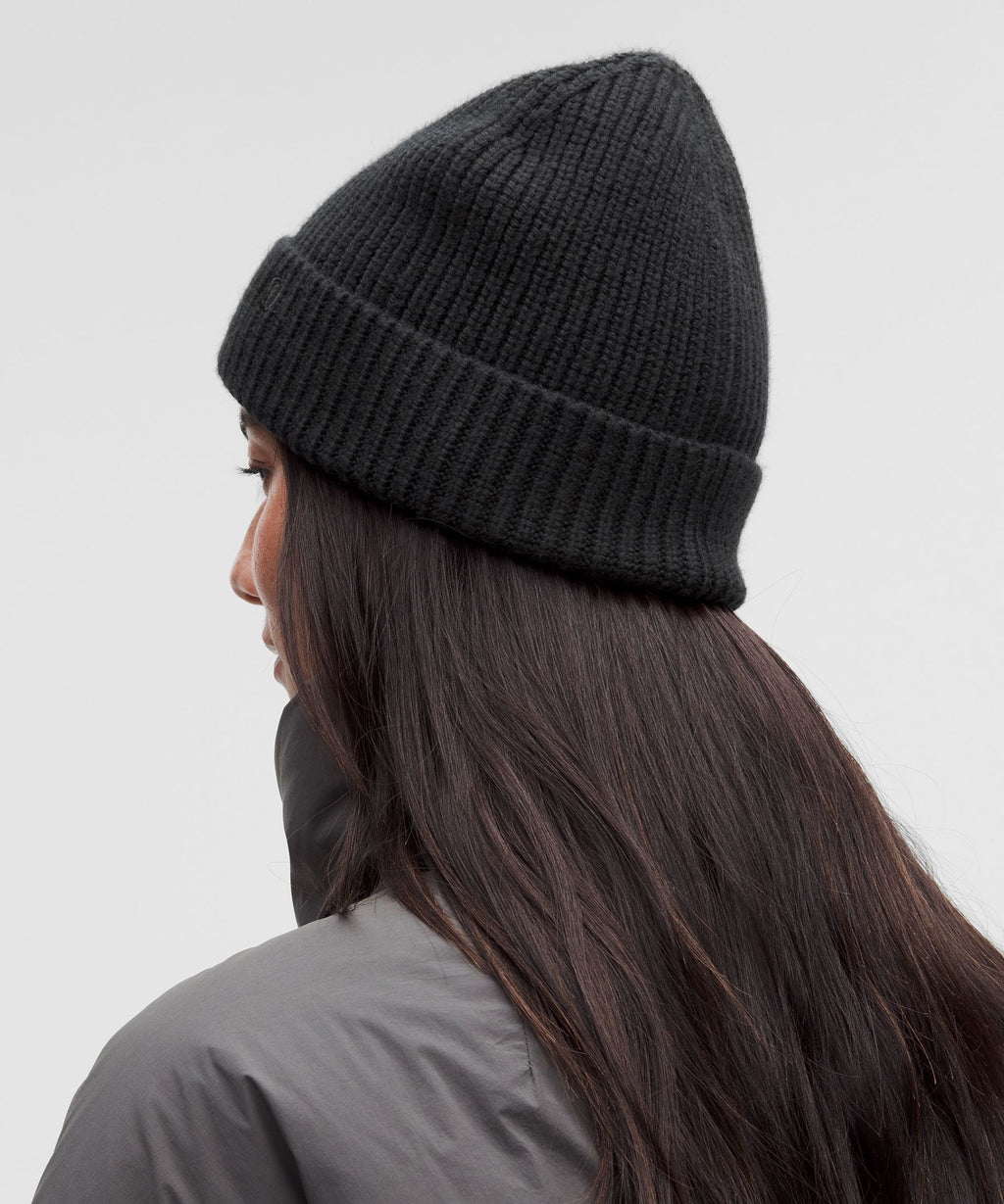 Close-Fit Wool-Blend Ribbed Knit BeanieEmbroidered Logo
