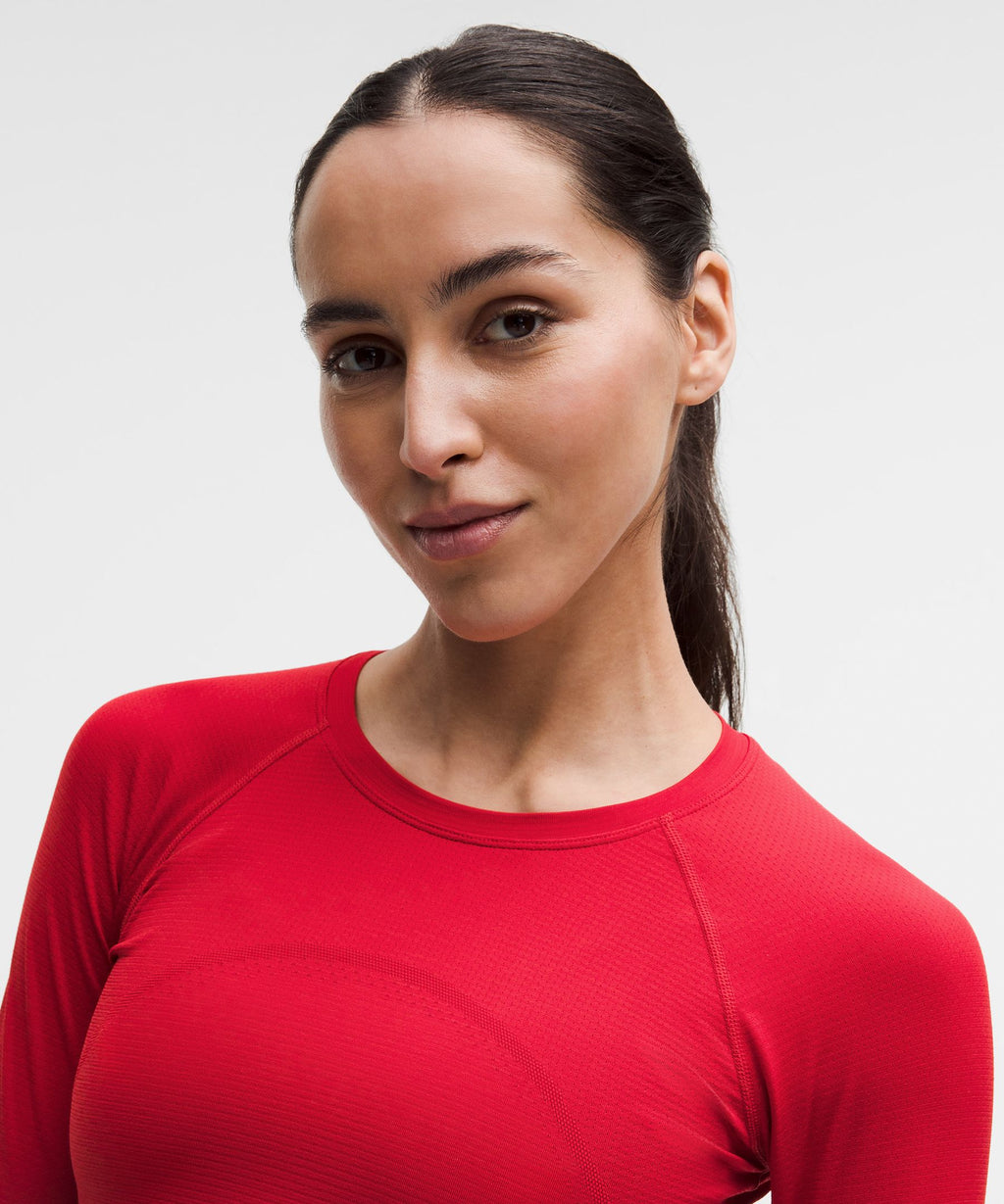 Swiftly Tech Cropped Long-Sleeve Shirt 2.0