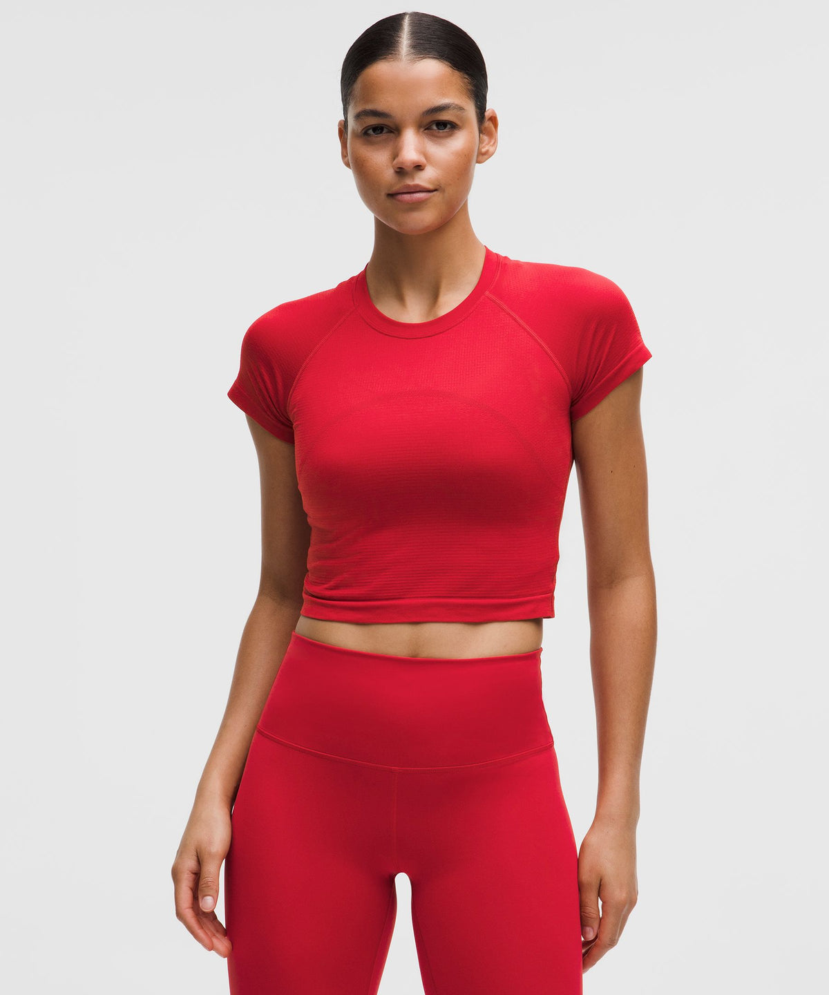 Swiftly Tech Cropped Short-Sleeve Shirt 2.0