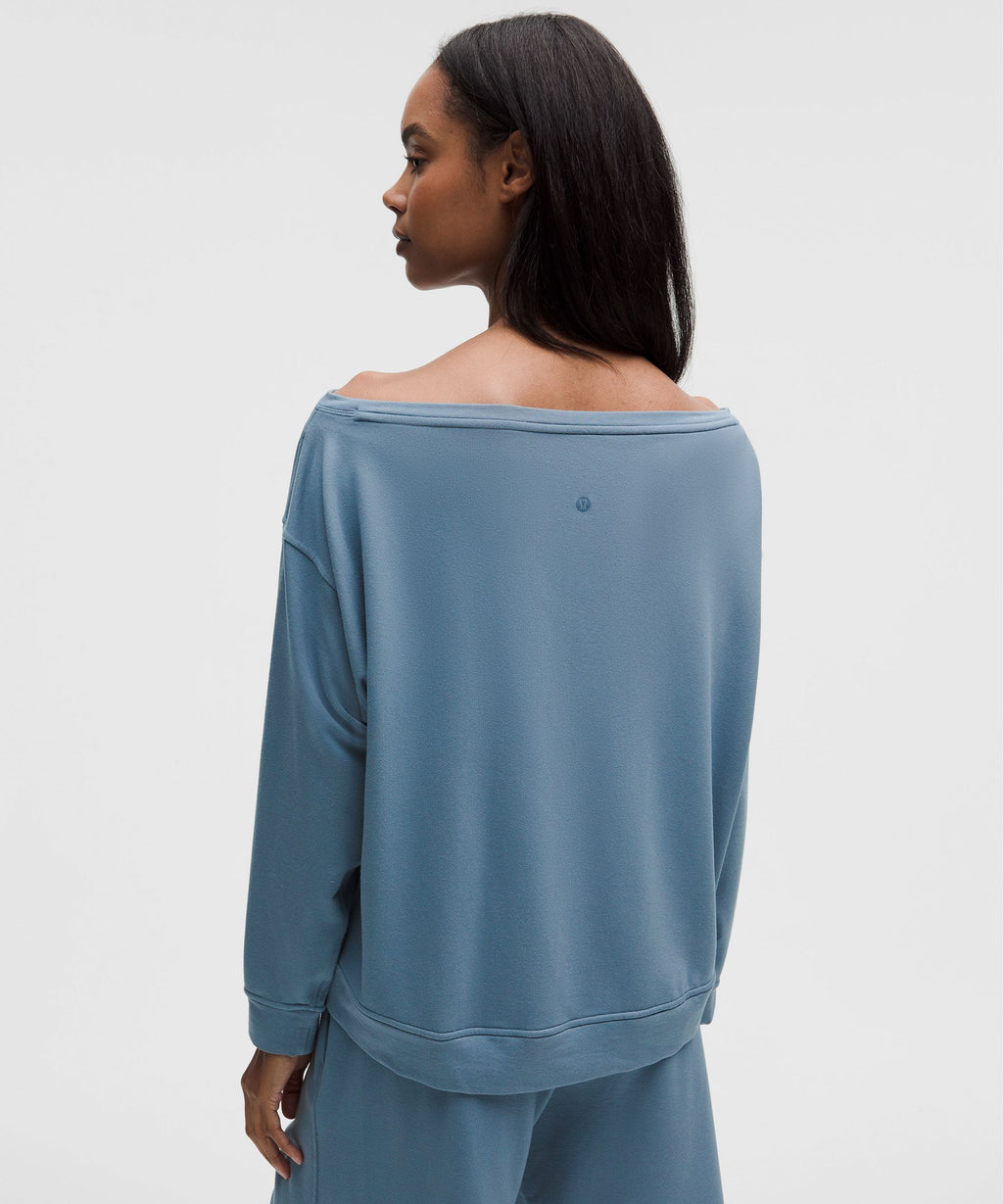 BeCalm Oversized Boatneck Long-Sleeve Shirt