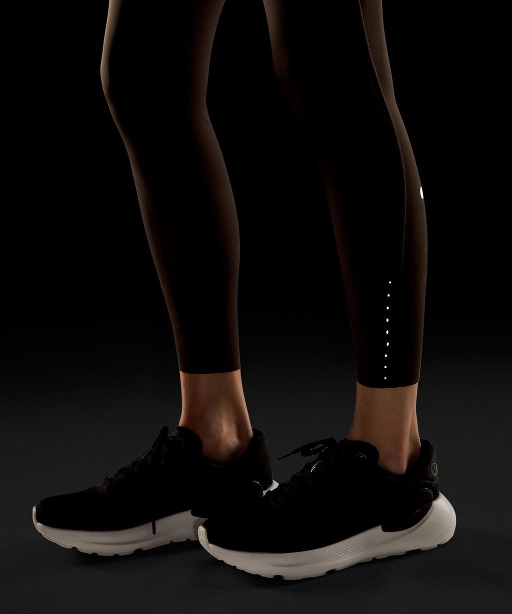 Fast and Free High-Rise Tight 25"5 Pocket