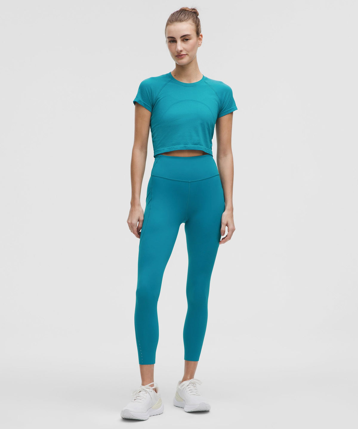 Fast and Free High-Rise Tight 25"5 Pocket