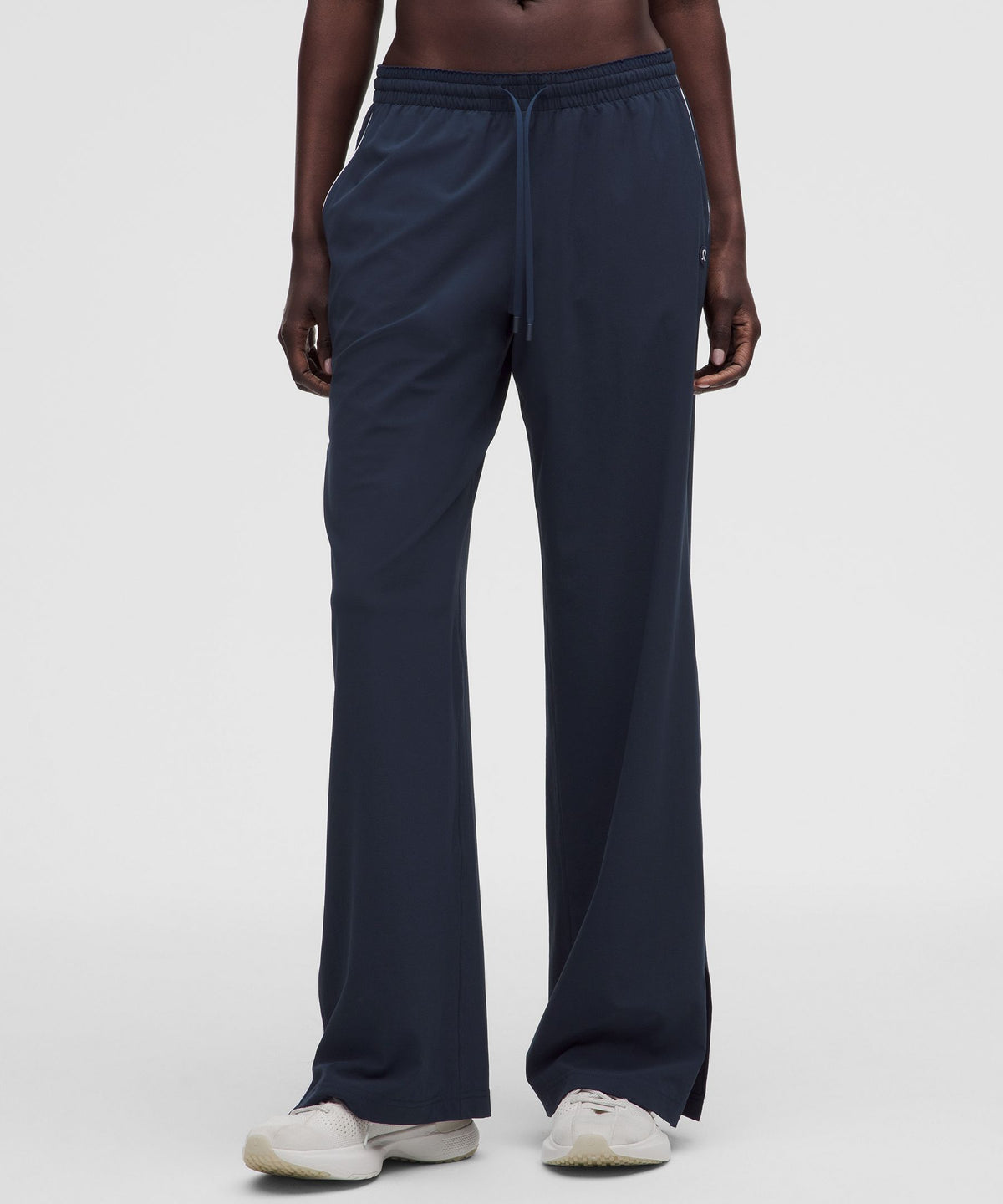 Court Rival Wide-Leg Track Pant RegularStitched Logo