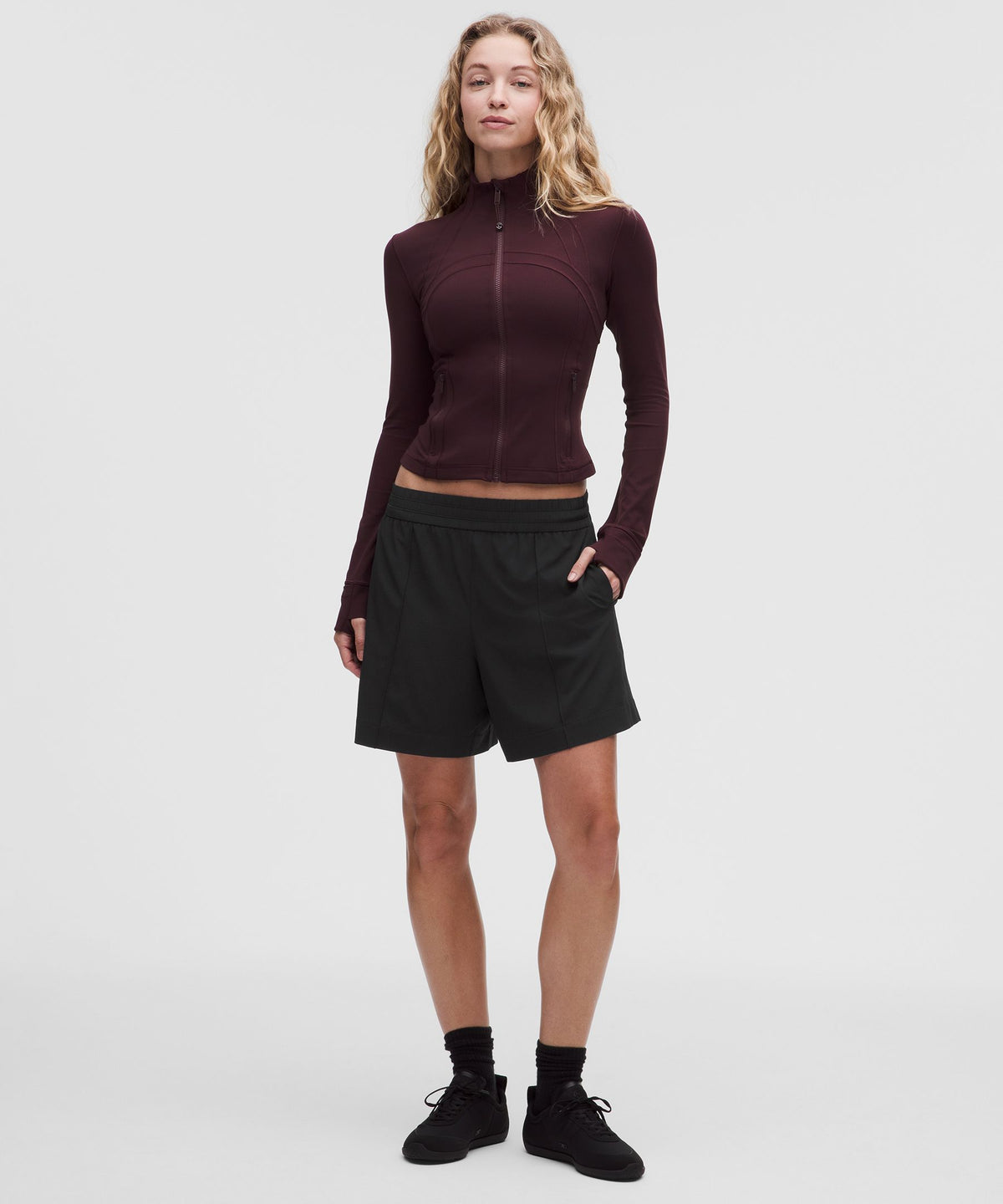 Breezily Mid-Rise Short 6"