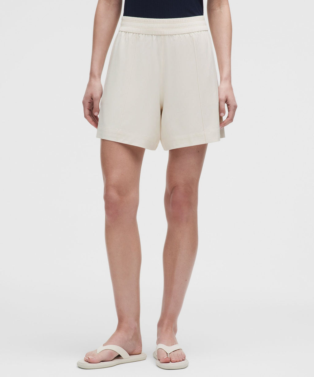 Breezily Mid-Rise Short 6"