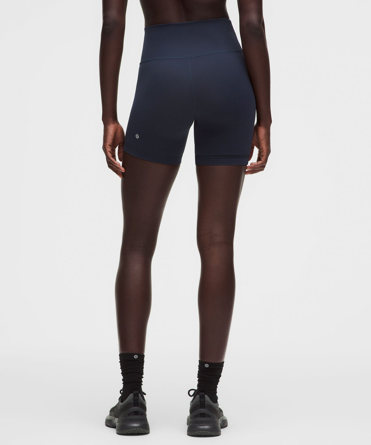 Wunder Train No Line High-Rise Short 6"