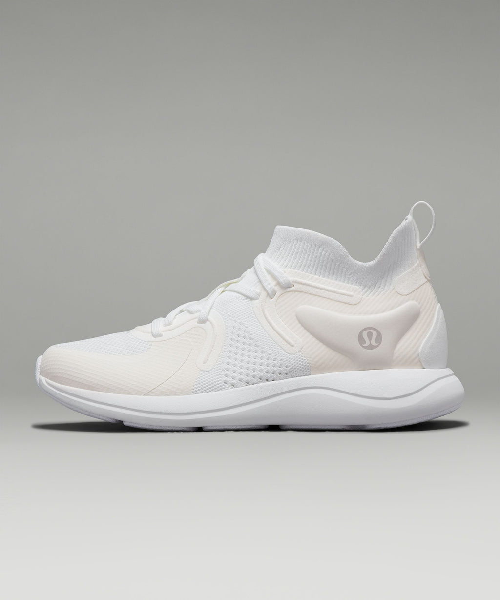 Women's Chargefeel 2 Mid Workout Shoe
