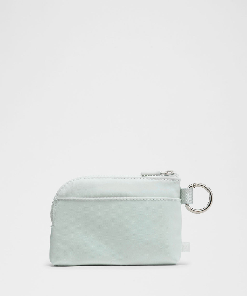 Clippable Card Pouch