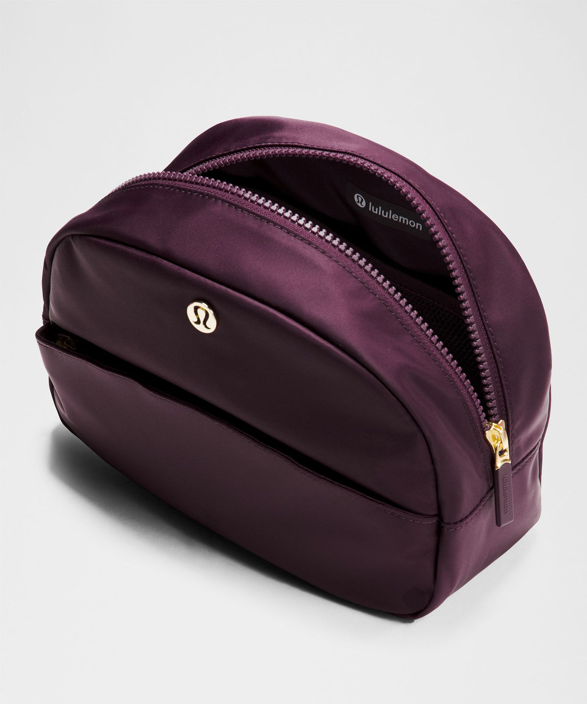 City Essentials Pouch 4L