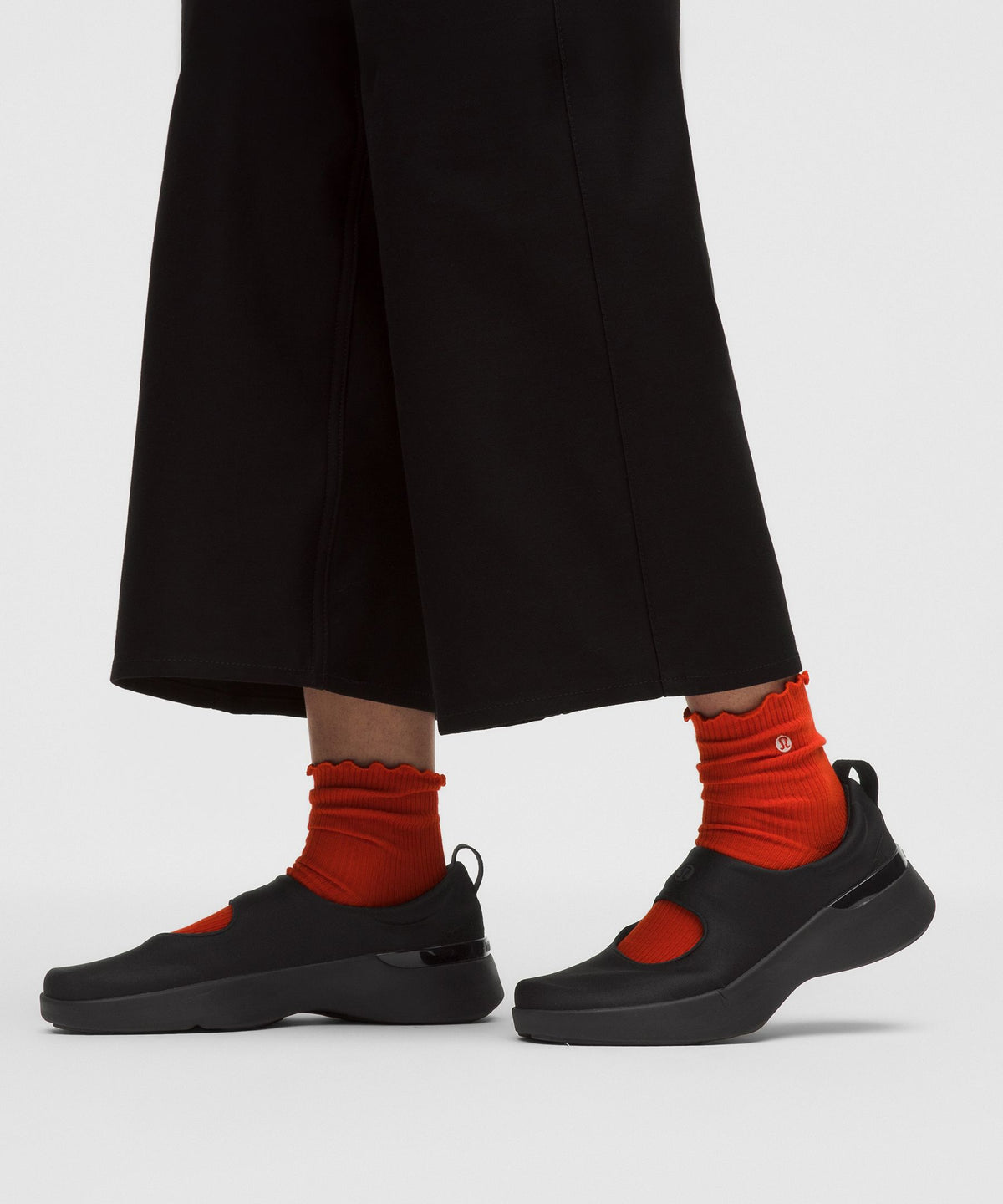 Women's Mary Train Sneaker