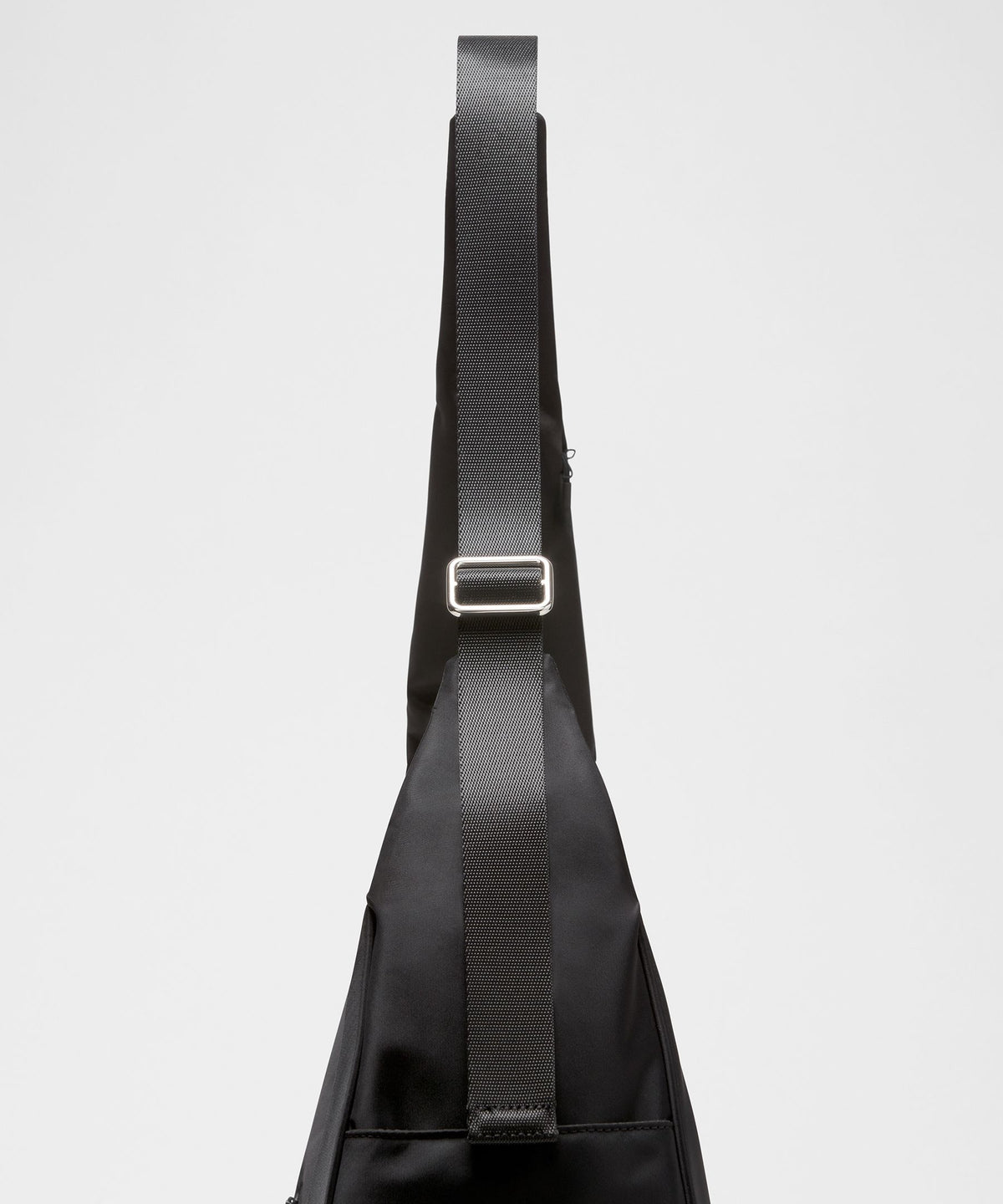 City Essentials Oversized Shoulder Bag 18L
